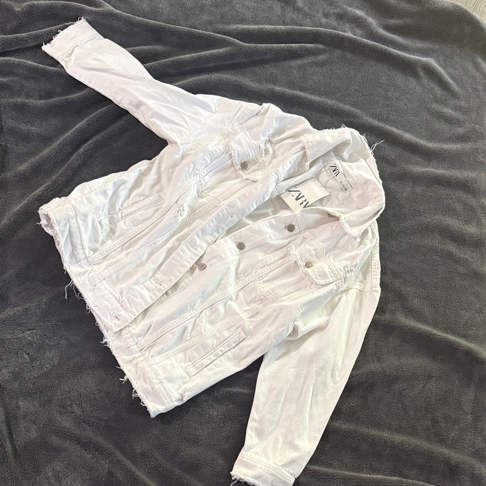 Zara Off-White Distressed Denim Jacket